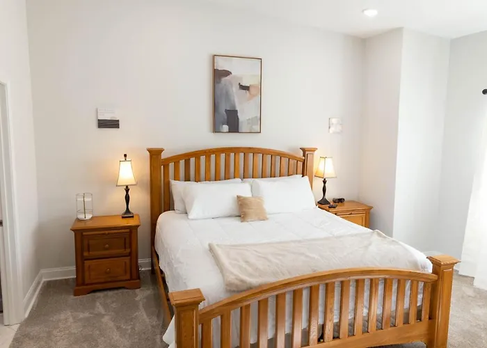 Apartment Cozy 2 Bedroom *